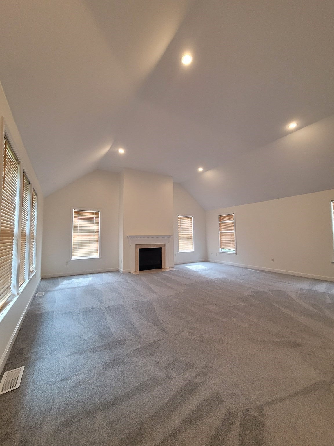 14 Aldrich Way, Ashland, MA Photo #6