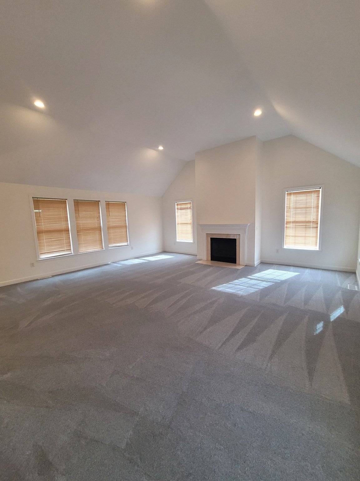 14 Aldrich Way, Ashland, MA Photo #7