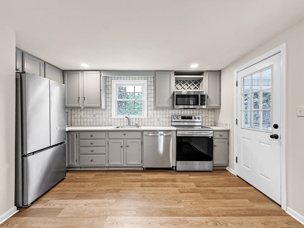 161 Hartwell Ave, Littleton, MA, 161 Hartwell Ave, Littleton, MA Photo #7