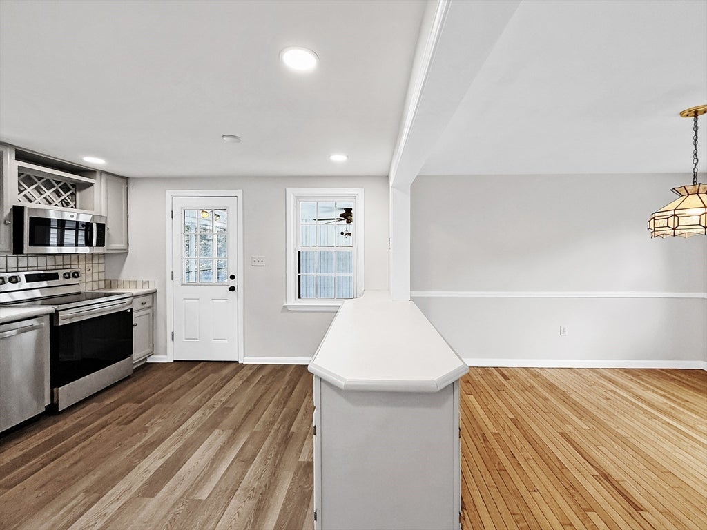 161 Hartwell Ave, Littleton, MA, 161 Hartwell Ave, Littleton, MA Photo #12