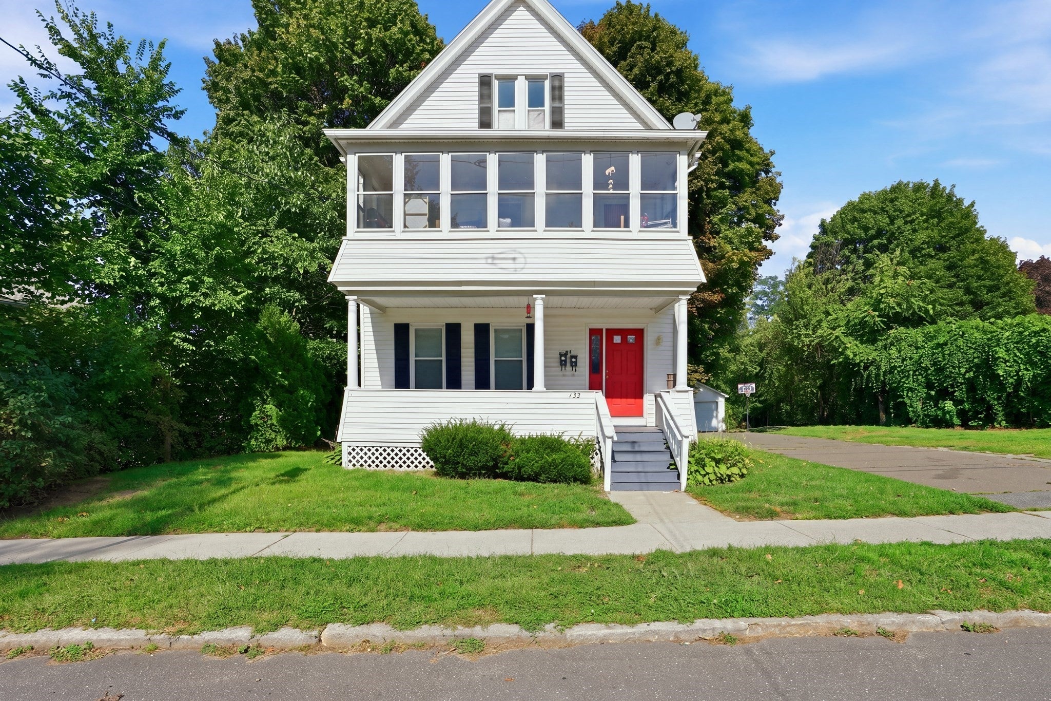 133 Hampden St, Chicopee, MA Photo #1
