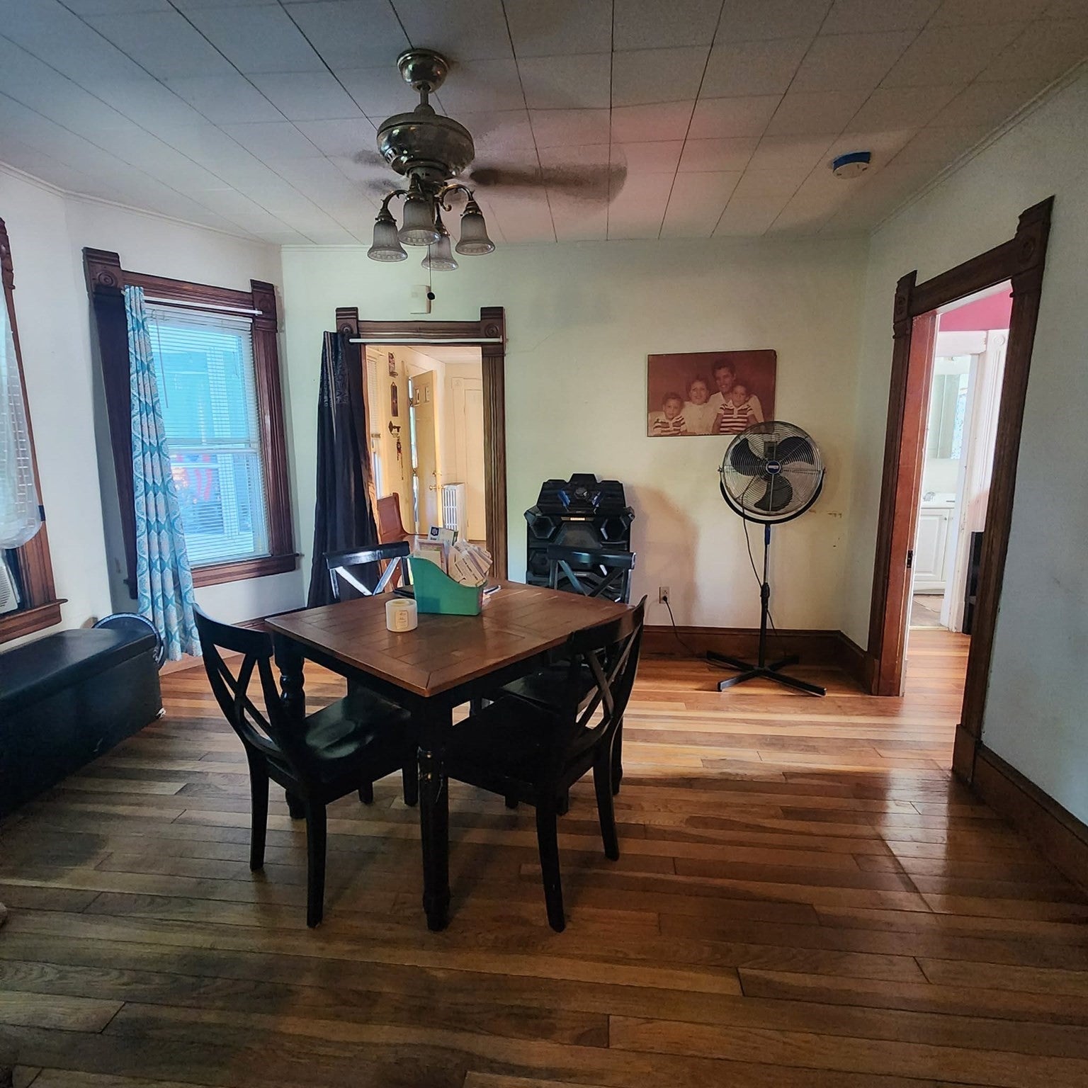133 Hampden St, Chicopee, MA Photo #23