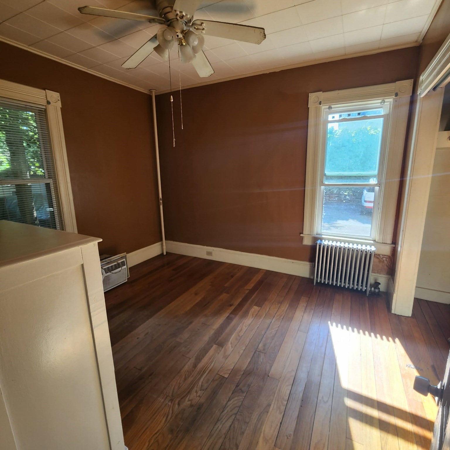 133 Hampden St, Chicopee, MA Photo #22