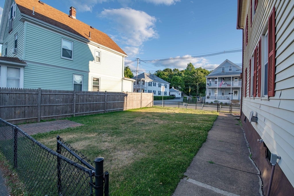 39 County St #2, Peabody, MA, 39 County St #2, Peabody, MA Photo #3