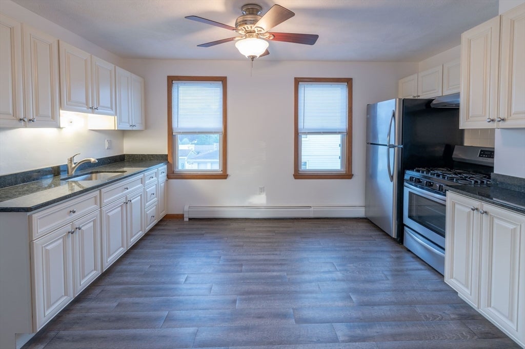 39 County St #2, Peabody, MA, 39 County St #2, Peabody, MA Photo #4