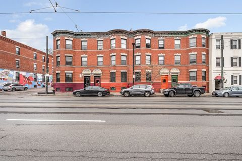 884 Huntington Ave Boston MA 02115