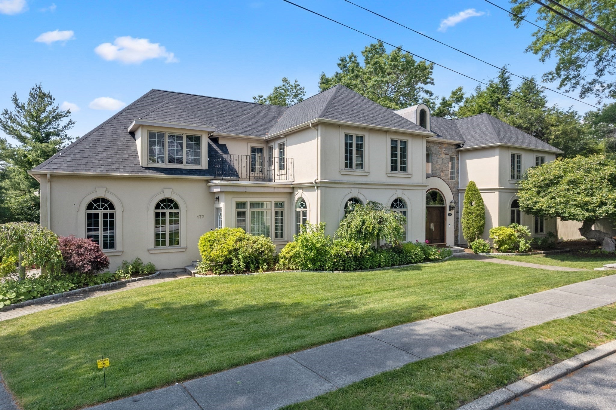 177 Baldpate Hill Rd, Newton, MA Photo #1