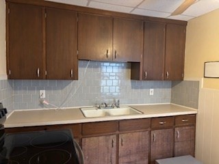 261 Pulaski Blvd 1M