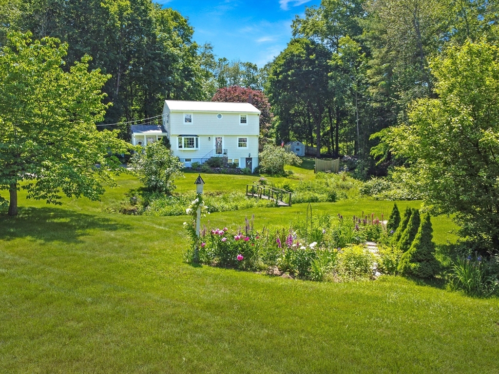 5 Pandora Drive