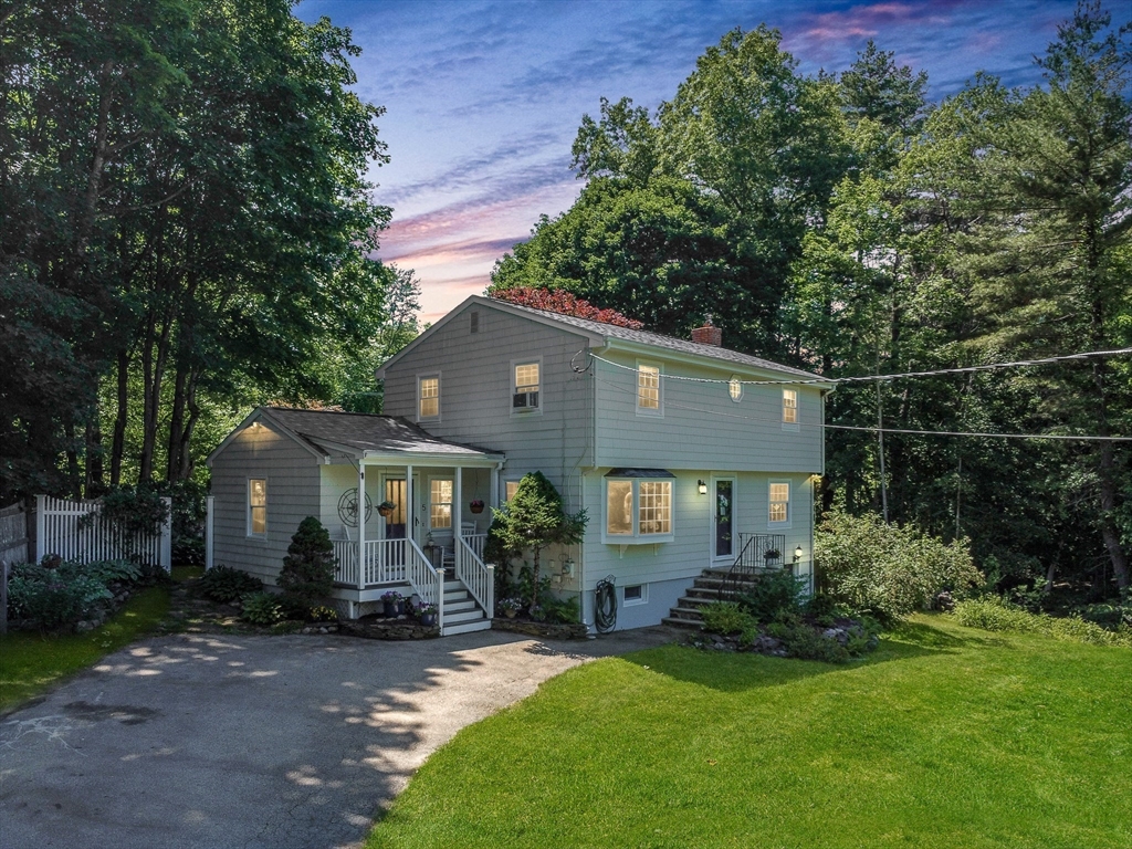 5 Pandora Drive