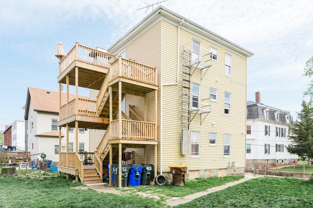 92 Ballard St