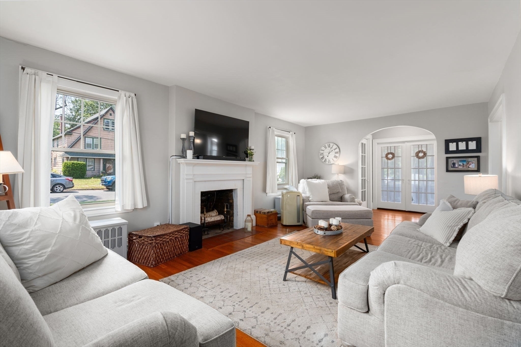 107 Perkins St