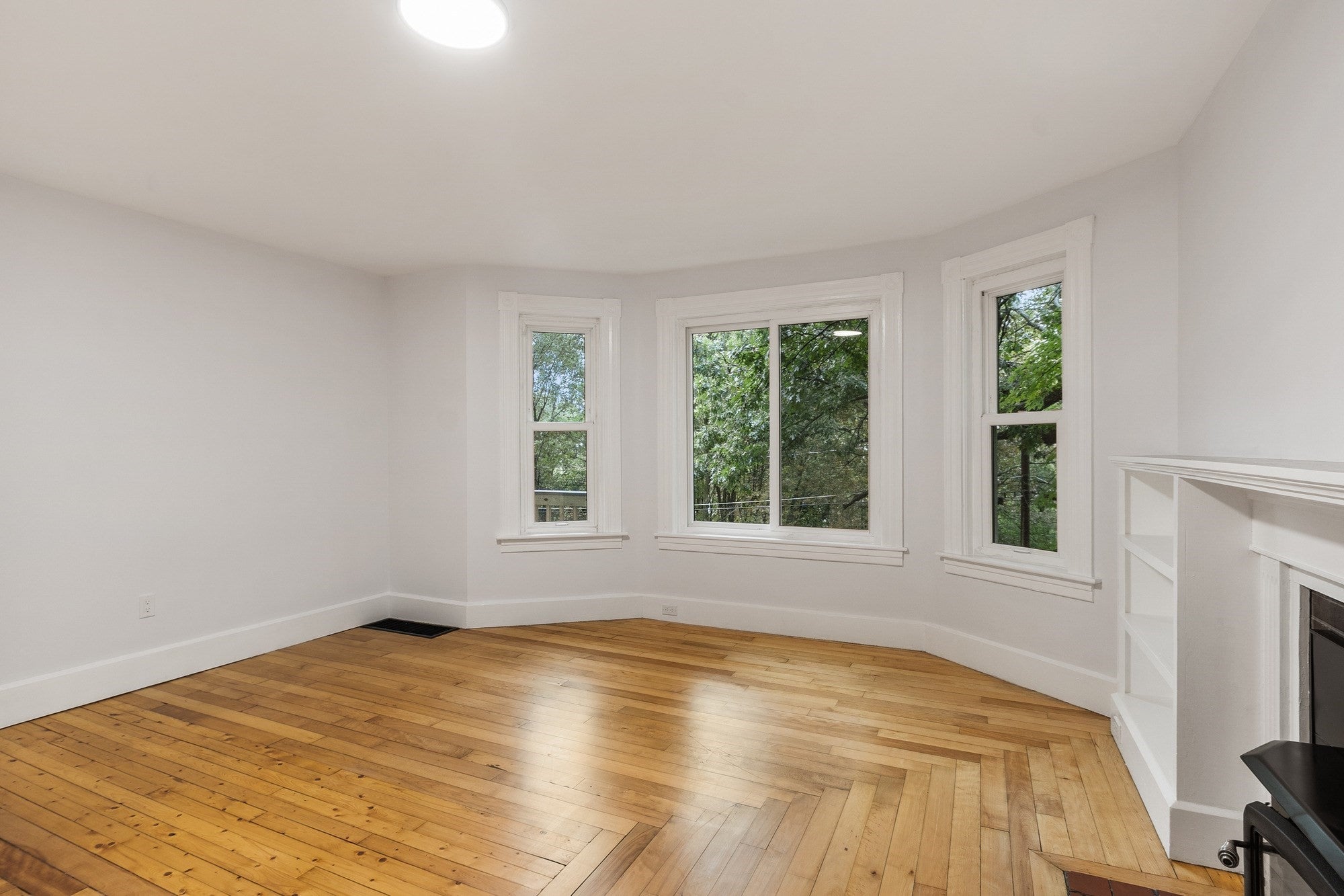 15 Nutting St, Fitchburg, MA Photo #17