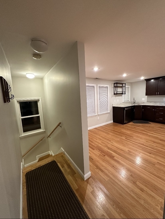 18 Marble St 18