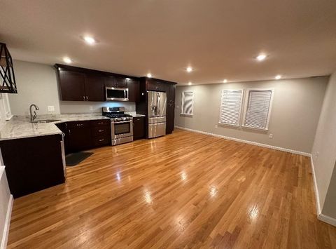 18 Marble St 18 Stoneham MA 02180