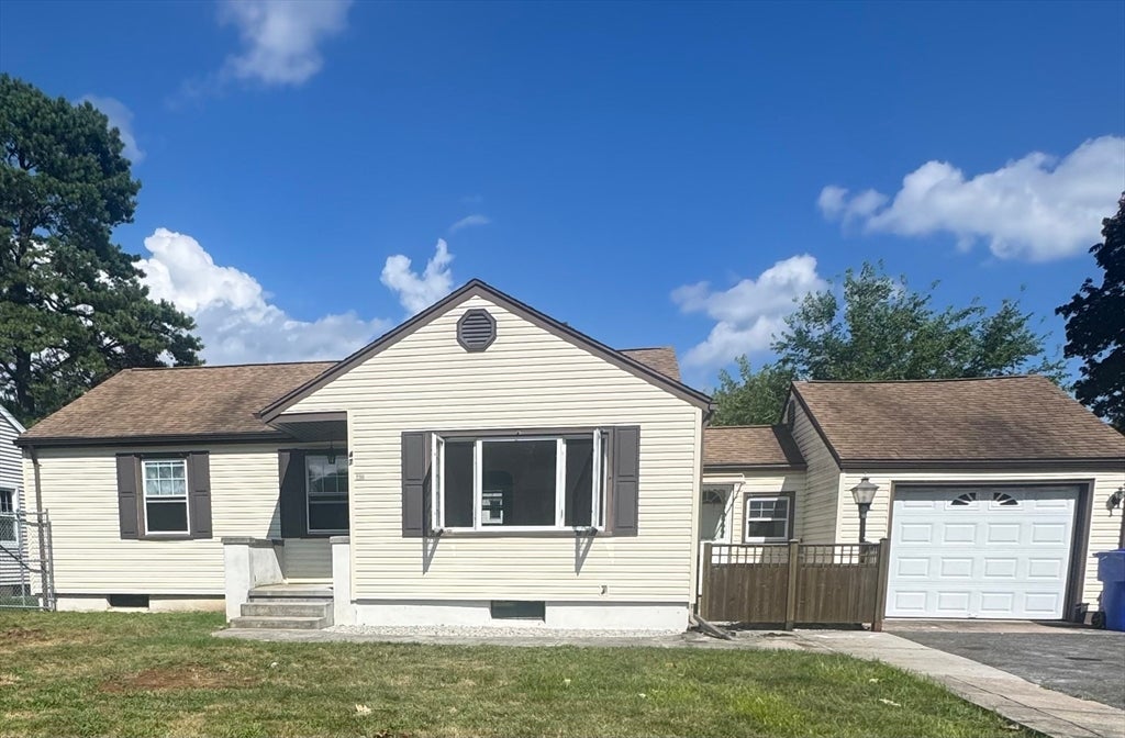 47 Redden Rd, Springfield, MA, 47 Redden Rd, Springfield, MA Photo #2