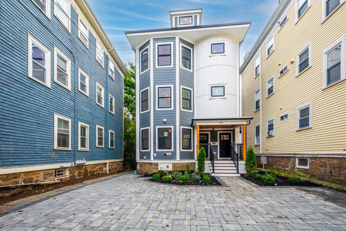 114 Franklin St. 2