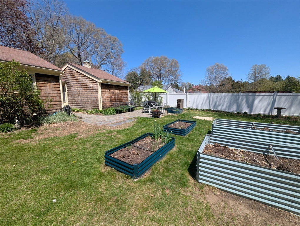 12 Pine St, Franklin, MA, 12 Pine St, Franklin, MA Photo #26