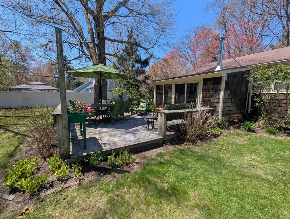 12 Pine St, Franklin, MA, 12 Pine St, Franklin, MA Photo #18