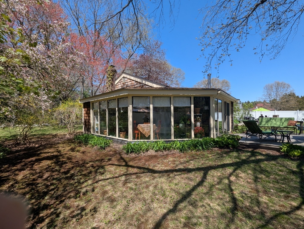 12 Pine St, Franklin, MA, 12 Pine St, Franklin, MA Photo #17