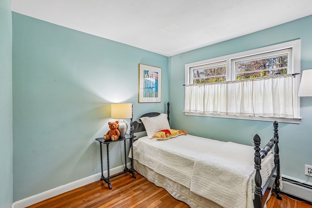 12 Pine St, Franklin, MA, 12 Pine St, Franklin, MA Photo #12