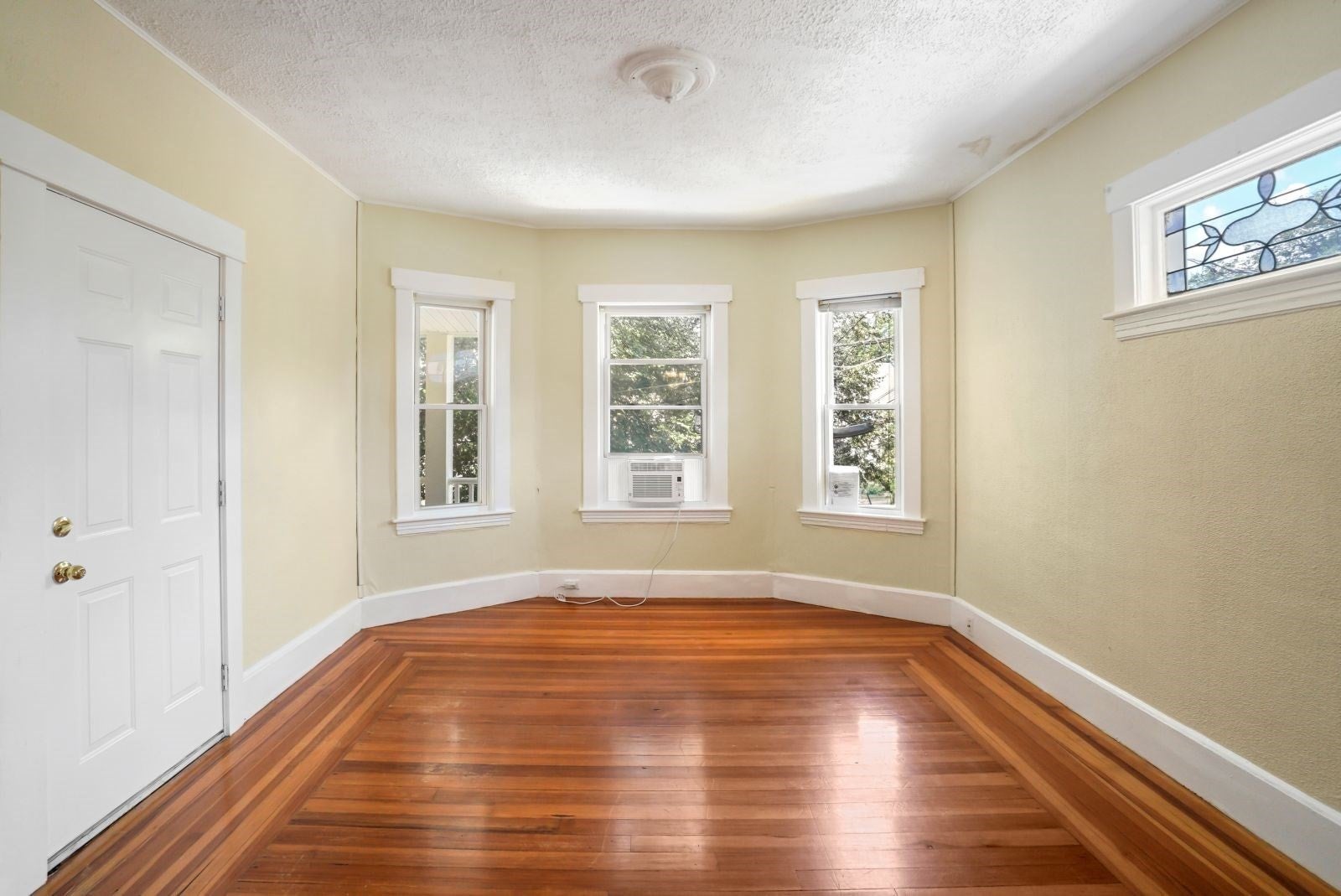 55 Prichard Ave #2, Somerville, MA, 55 Prichard Ave #2, Somerville, MA Photo #2