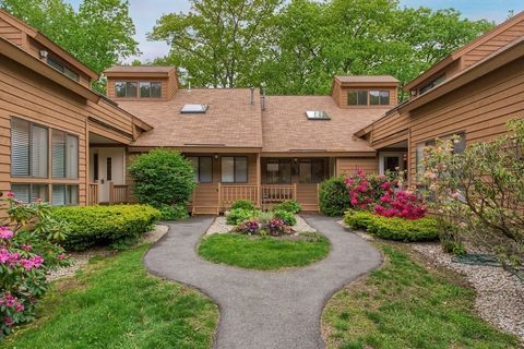 4 Clement Ct 4 Haverhill MA 01832