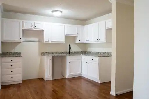 30 Abbey Rd 104