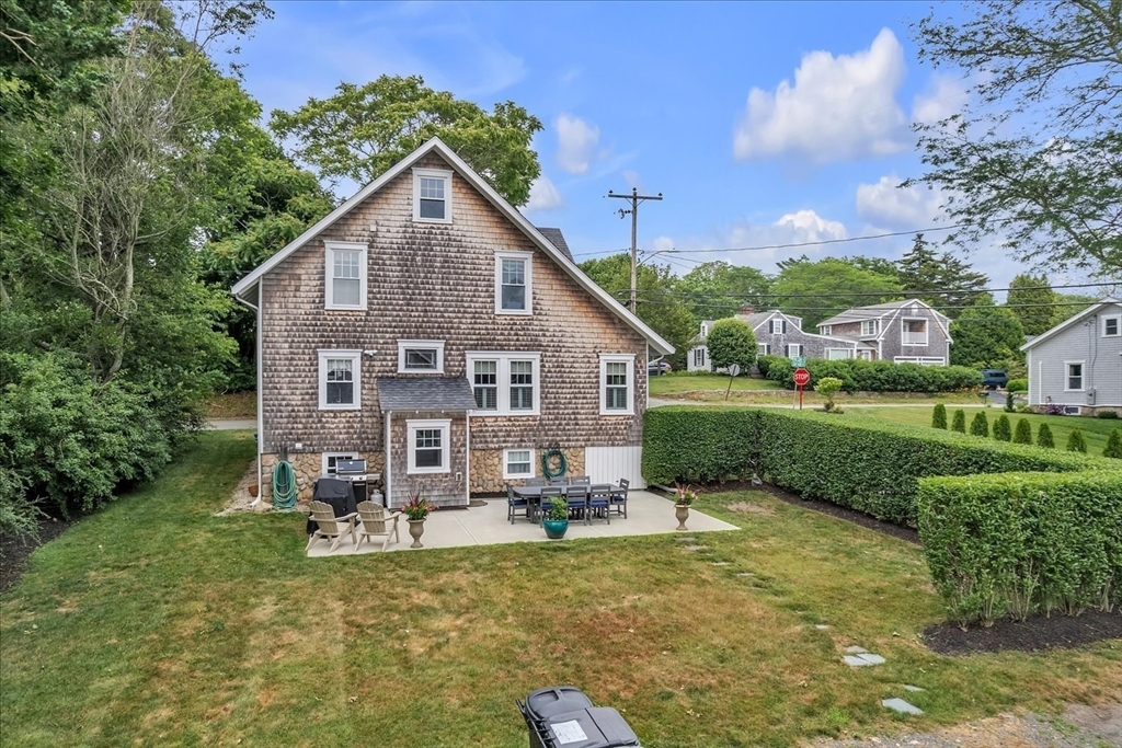 83 Shipyard Ln