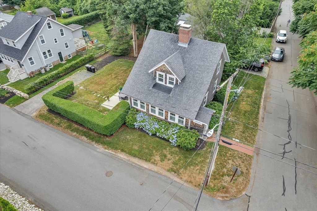 83 Shipyard Ln