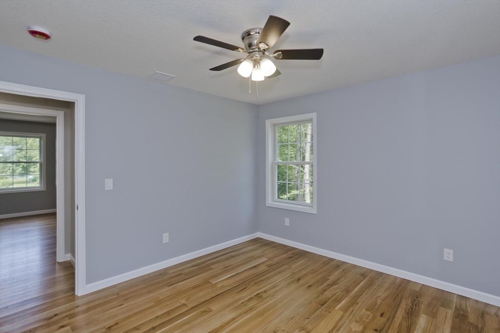 Ludlow, Massachusetts 01056, United States, 4 Bedrooms Bedrooms, ,3 BathroomsBathrooms,Residential,Active,184536