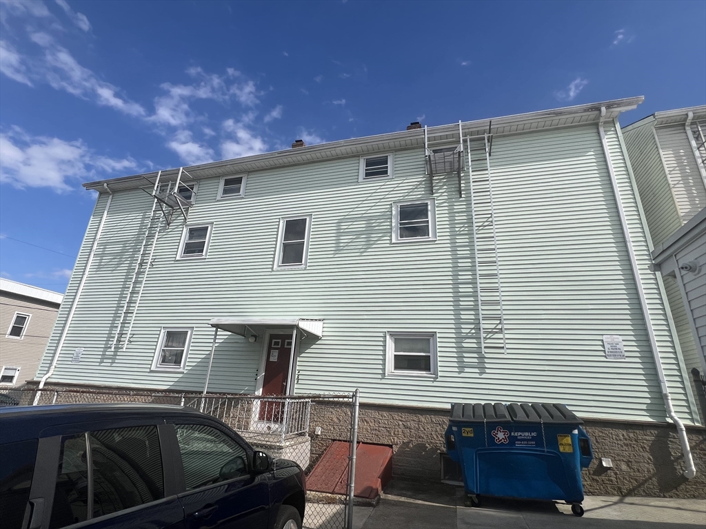 305 Fourth Street