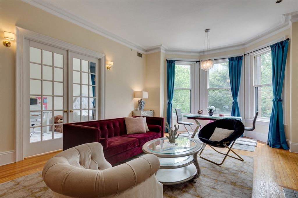 283 Commonwealth Ave 2