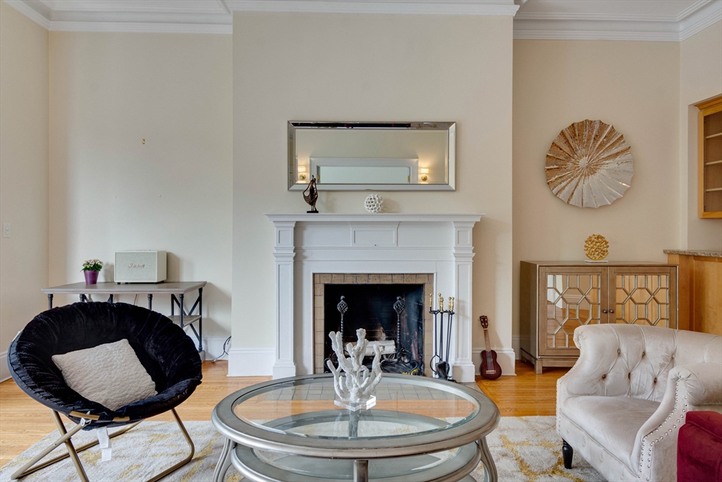 283 Commonwealth Ave 2