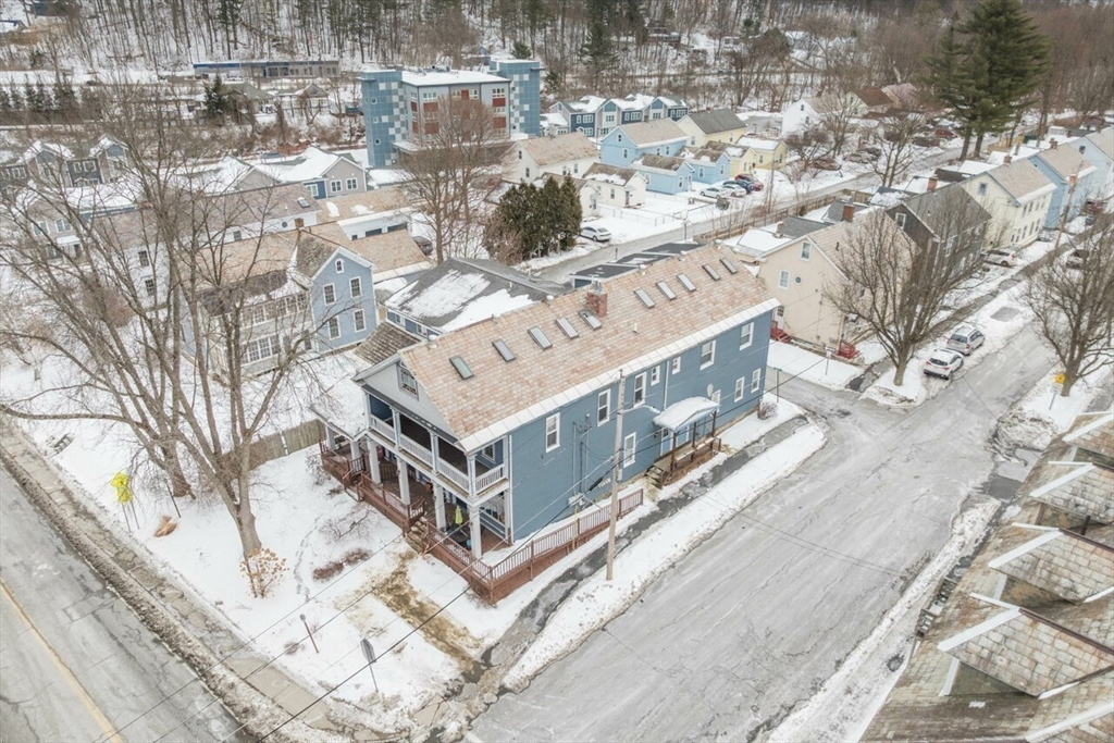 290 Cole Avenue