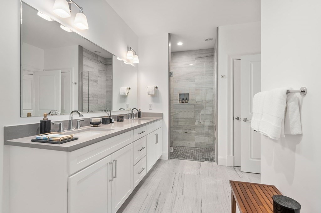 5 Pioneer Road Unit 5