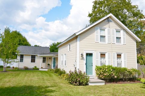 72 Elm St Hatfield MA 01038