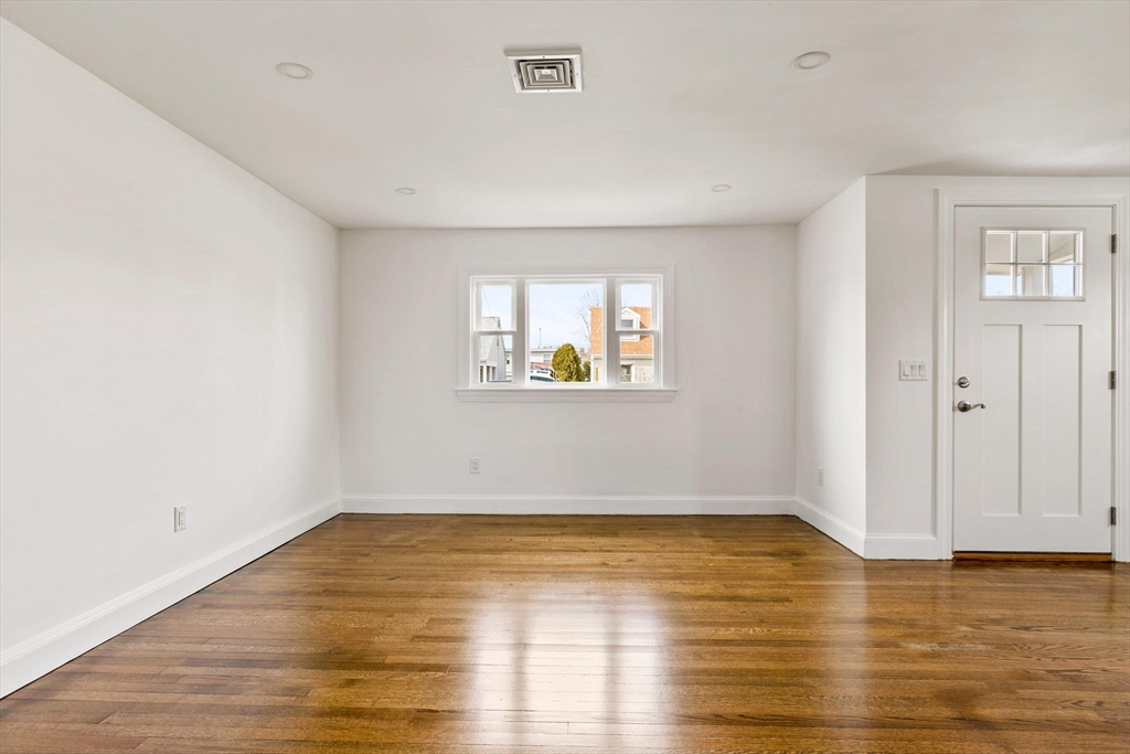 90 Packard Ave, Hull, MA, 90 Packard Ave, Hull, MA Photo #5