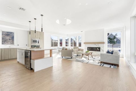31 Evergreen St Boston MA 02130