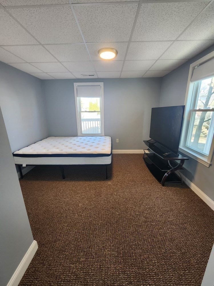 196 Elm Street #1