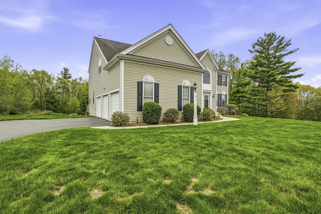 11 Howarth Drive