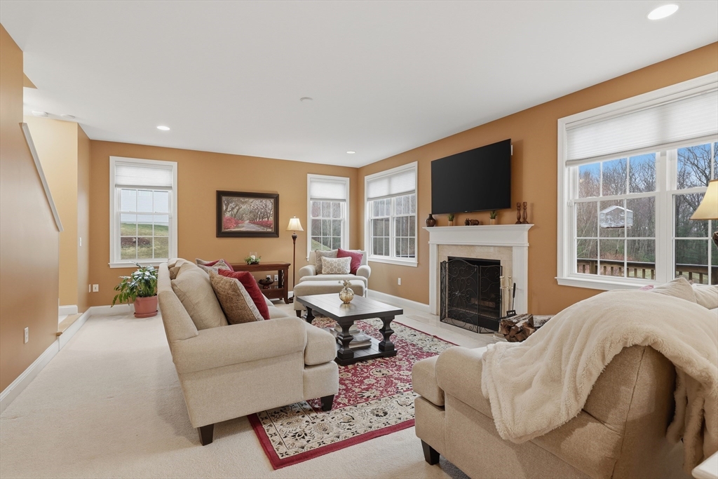 11 Howarth Drive, Upton, MA, 11 Howarth Drive, Upton, MA Photo #22