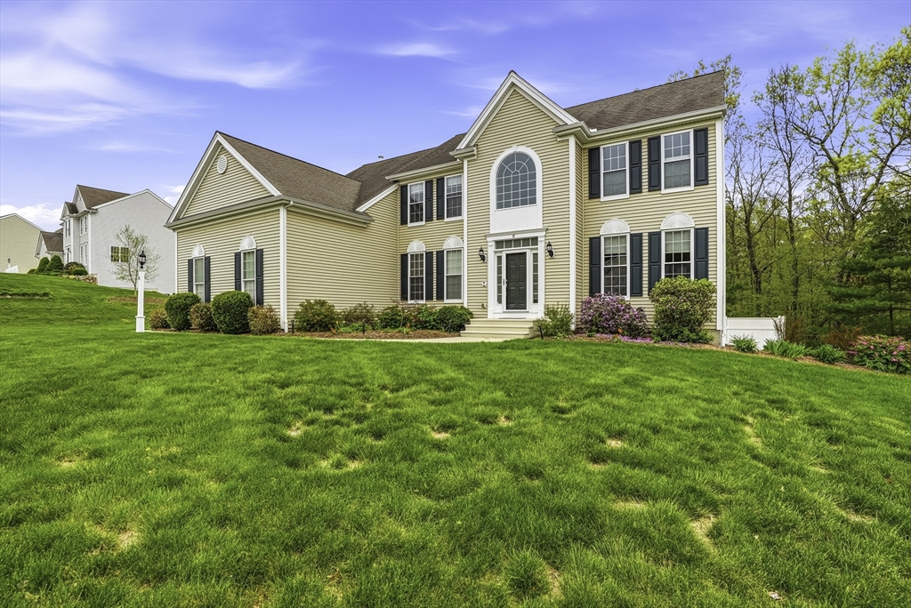 11 Howarth Drive, Upton, MA, 11 Howarth Drive, Upton, MA Photo #1