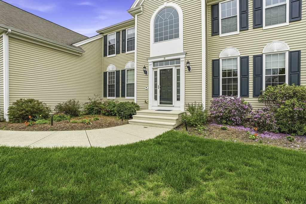 11 Howarth Drive
