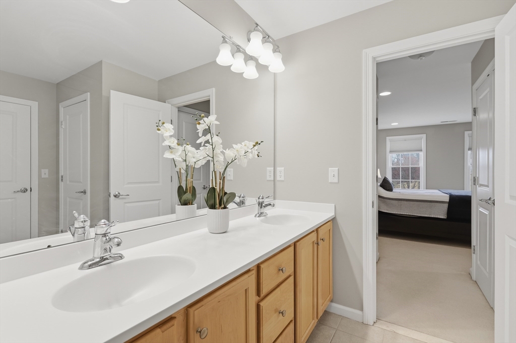 11 Howarth Drive, Upton, MA, 11 Howarth Drive, Upton, MA Photo #34