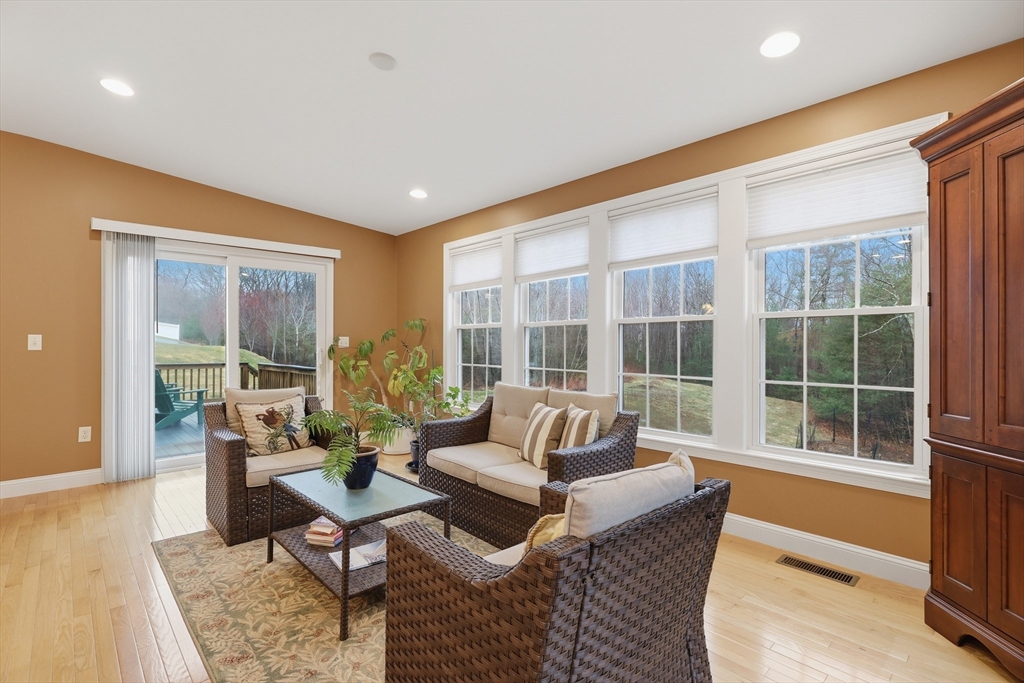 11 Howarth Drive, Upton, MA, 11 Howarth Drive, Upton, MA Photo #20