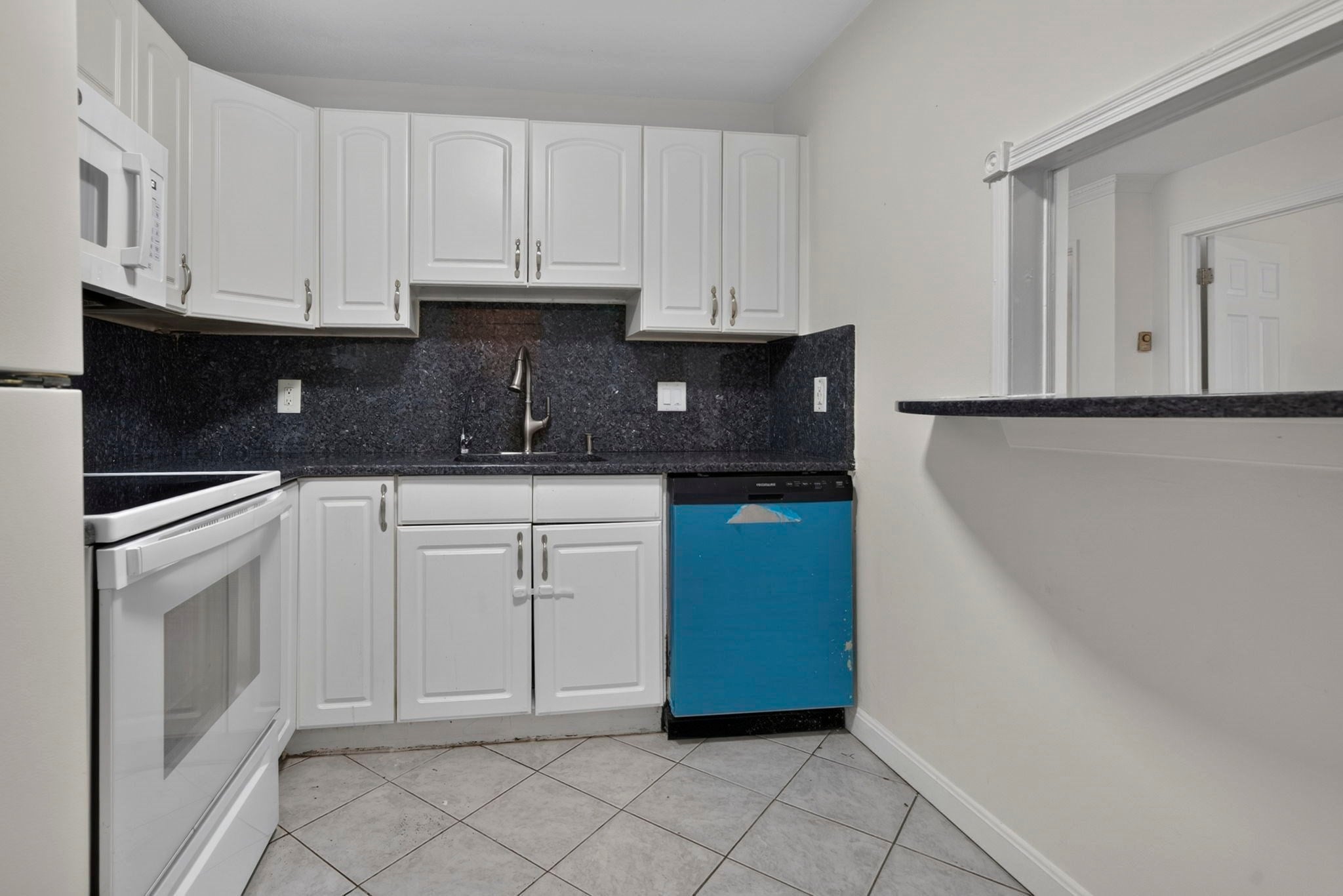 17 Weld St #11, Framingham, MA, 17 Weld St #11, Framingham, MA Photo #9