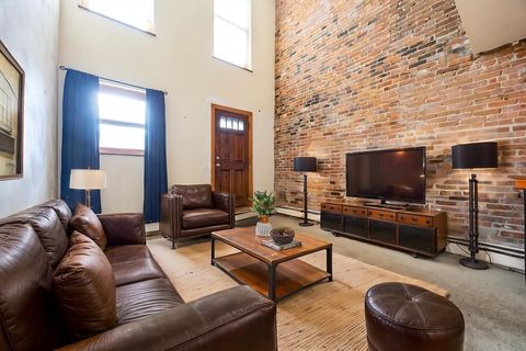 Photo of 20 Beacon Street #2, Chelsea, MA 02150 (MLS # 73470725)