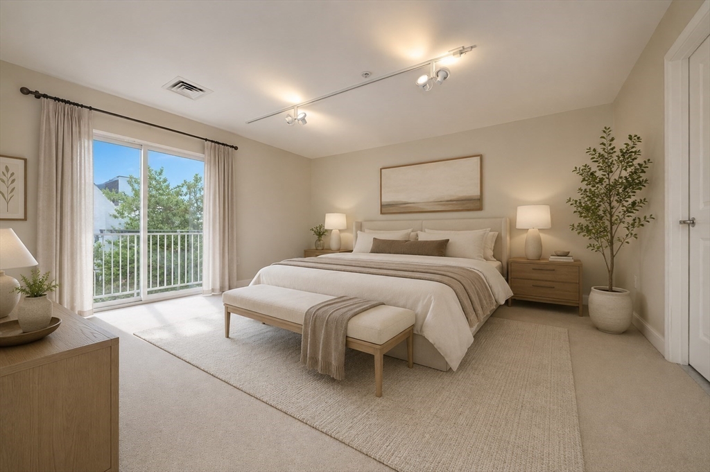 318 Rindge Ave 315