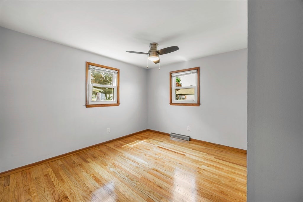 71 Dayton St, Chicopee, MA Photo #14